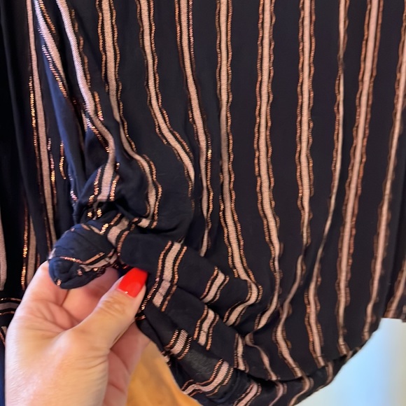 Hinge long sleeve metallic striped blouse - Picture 2 of 7